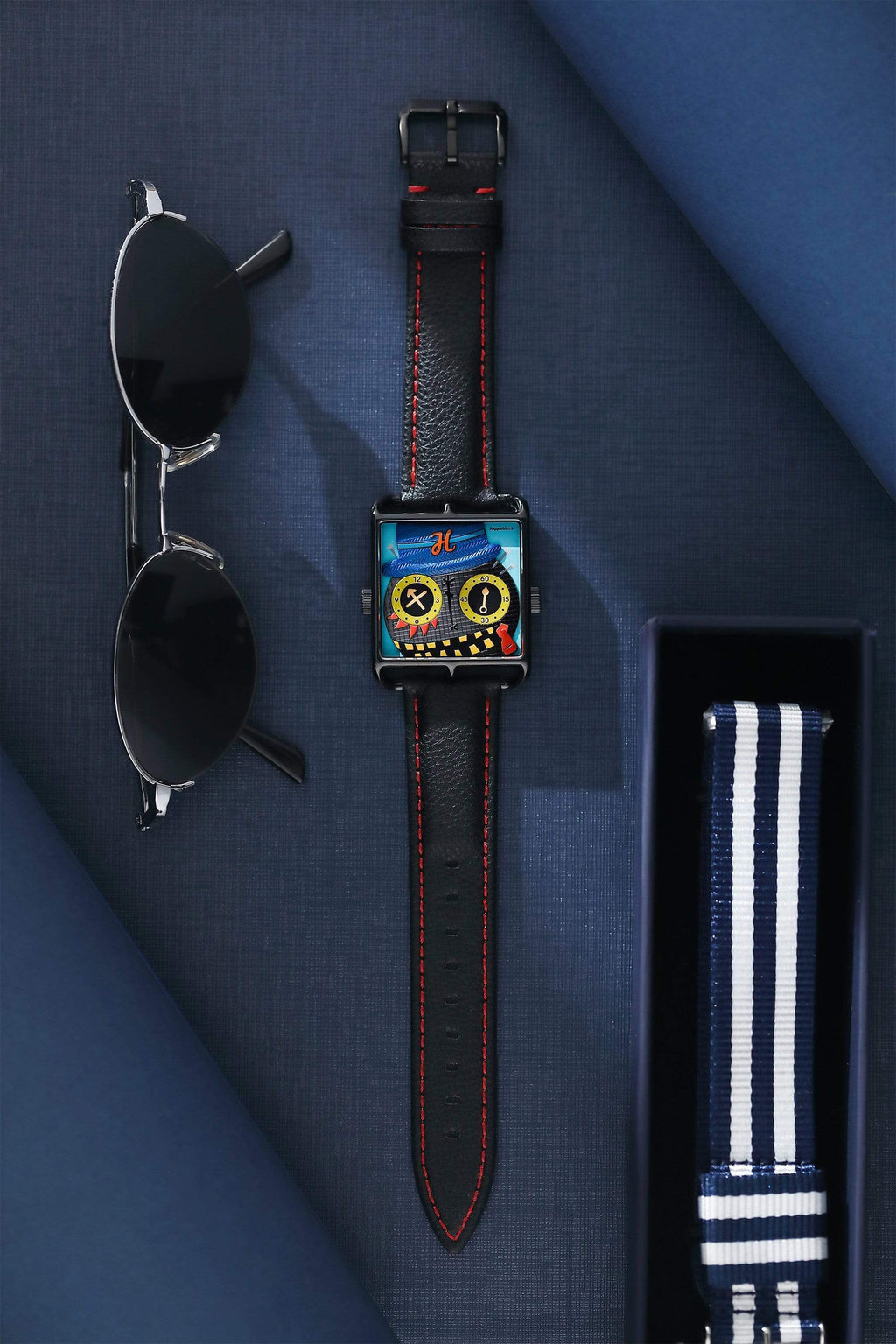 HappieWatch The Tiny Master Watch